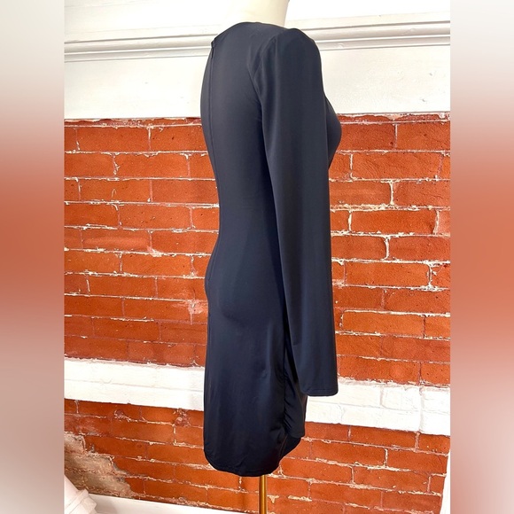 Aritzia Ten by Babaton Passion Faux Wrap Dress Fitted Side Ruched Mini Black - Picture 3 of 15